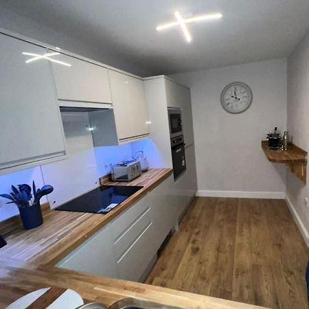 Ferienwohnung The Court Liverpool Exterior foto