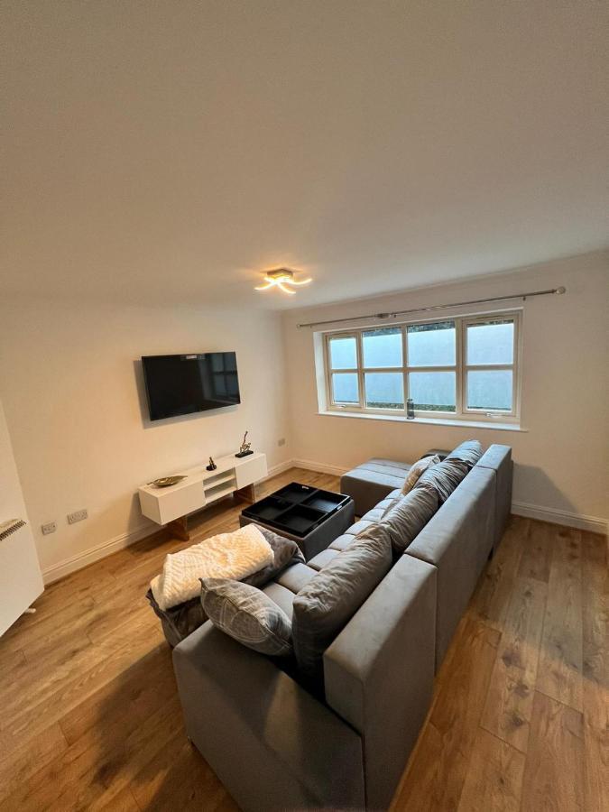 Ferienwohnung The Court Liverpool Exterior foto
